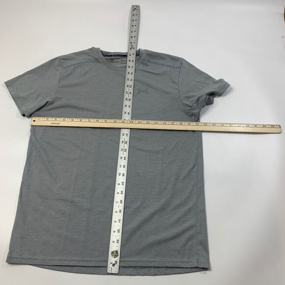 Under Armour T Shirt Mens M Medium Iron White Silver Logo HeatGear Fitted Run - Picture 5 of 9